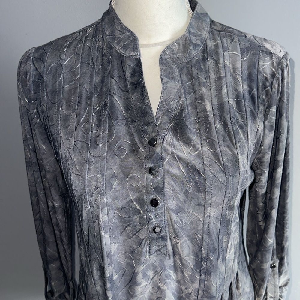 Textured Blouse! - Picture 2 of 13